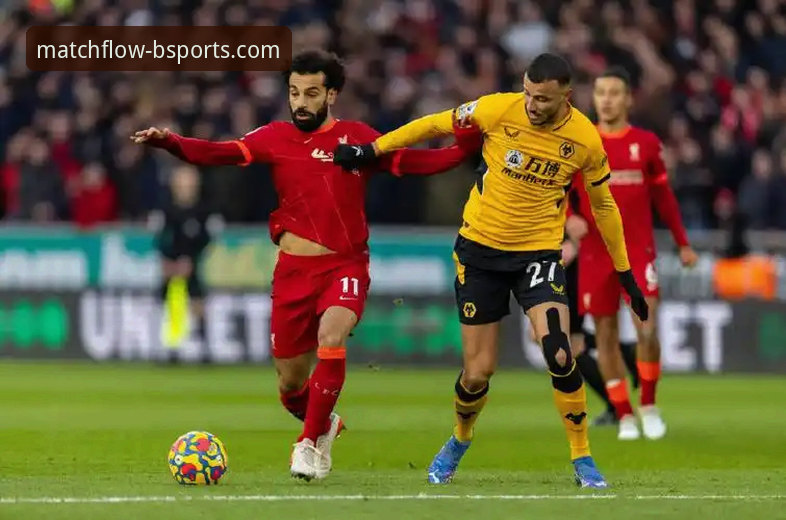 实时比分直播 狼队1-3利物浦足总杯晋级战全面解析:从僵局到碾压,红军如何掌控比赛节奏